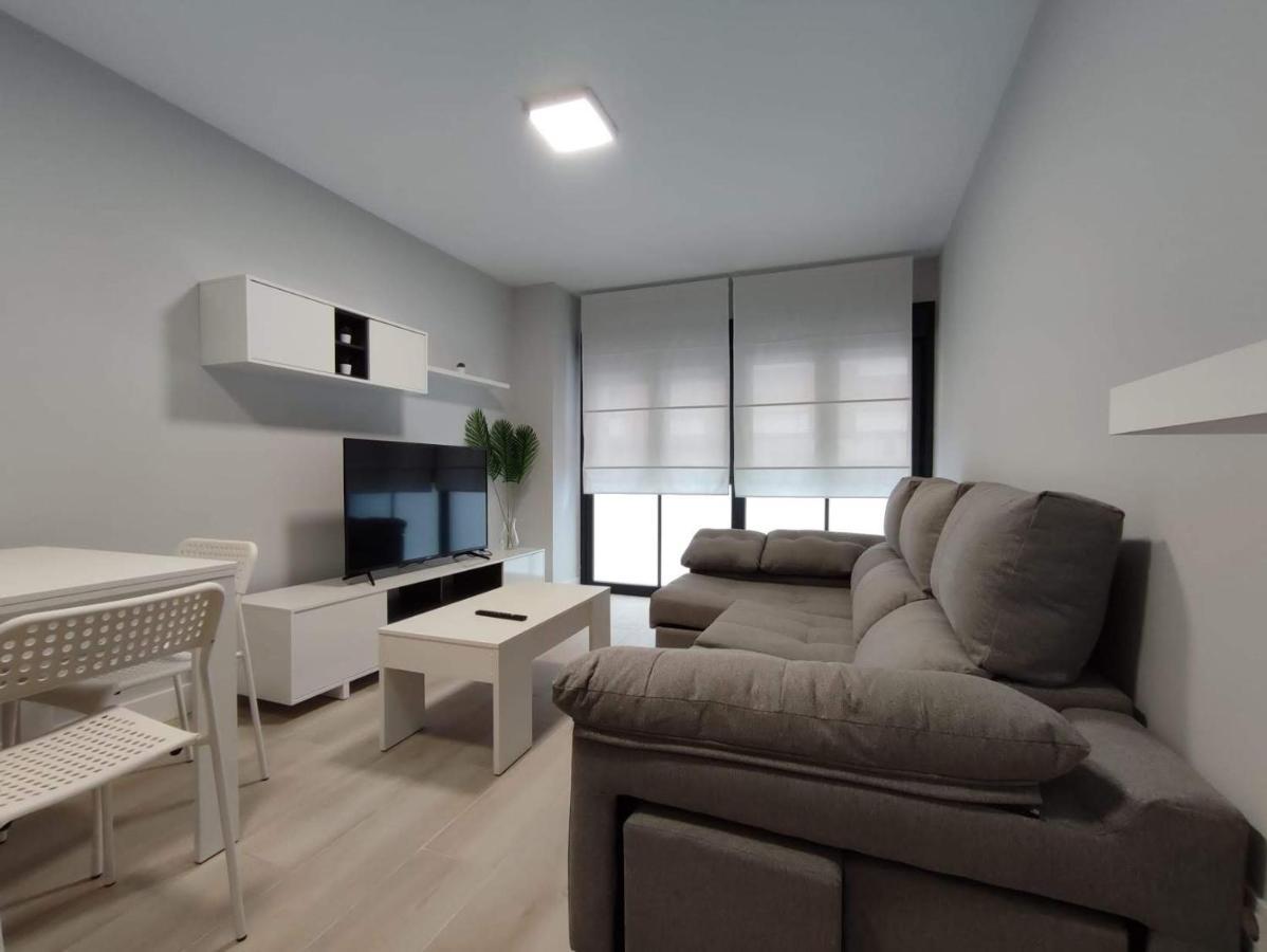 Apartamento La Estacion Con Terraza 기욘 외부 사진